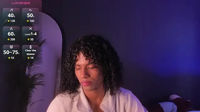 Lucas eevans online show from 10-24-25, 01:21