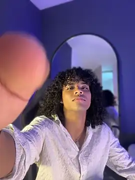 Lucas eevans online show from 04-09-26, 12:33