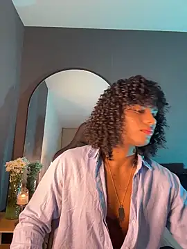 Lucas eevans online show from 03-05-26, 01:19