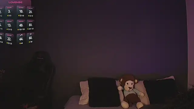 Lucas eevans online show from 07-03-26, 02:23