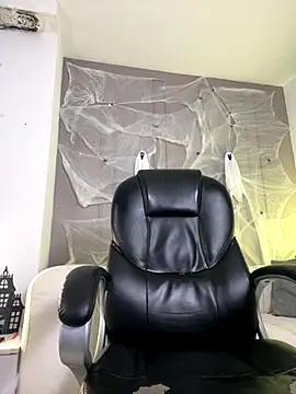 Frank Farrell online show from 11-02-25, 08:03