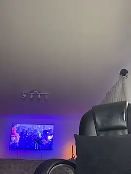 Snapshot of Frank_Farrell chatting on 02-03-26, 01:05 Frank Farrell online show from 02-03-26, 01:05