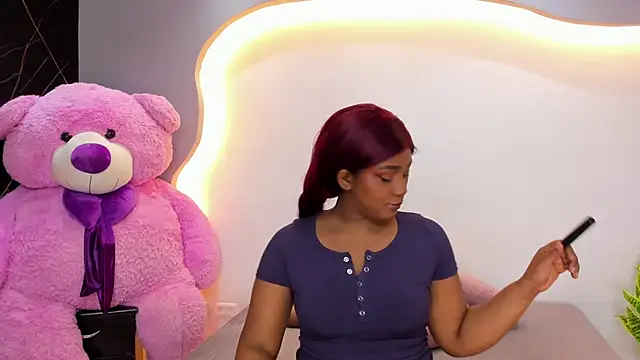 Snapshot of ArianaBlackk chatting on 05-30-26, 12:33 ArianaBlackk online show from 05-30-26, 12:33