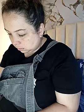 mollieblue69 online show from 03-09-26, 12:52