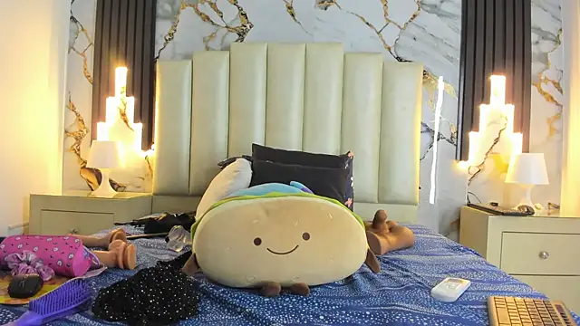 mollieblue69 online show from 03-09-25, 02:50