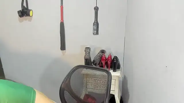 Snapshot of sandyquinnxx chatting on 02-26-26, 03:34 sandyquinnxx online show from 02-26-26, 03:34