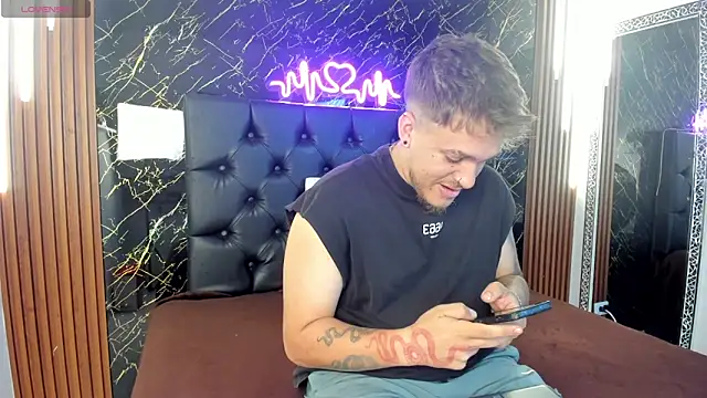 keane lee online show from 10-22-25, 12:48