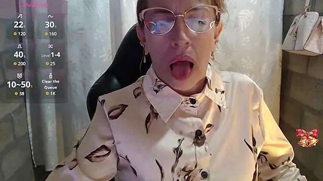 Chayla Ruiz online show from 03-03-26, 07:21