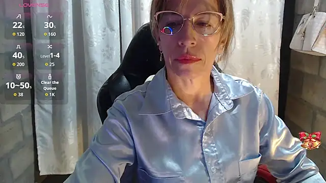 Chayla Ruiz online show from 02-28-26, 09:42