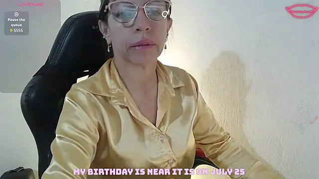 Chayla Ruiz online show from 07-20-26, 10:50