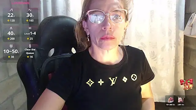 Chayla Ruiz online show from 03-15-26, 09:11