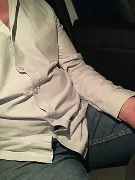 Frredd22 online show from 01-15-25, 06:22