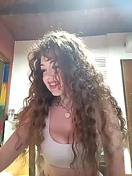 Snapshot of CurlyElisa chatting on 04-28-26, 09:41 CurlyElisa online show from 04-28-26, 09:41