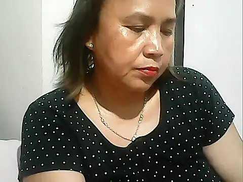 Lhadycarolyn online show from 10-02-25, 01:53