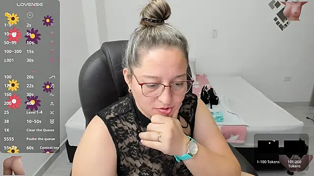 alejandra milf  online show from 03-12-25, 10:39