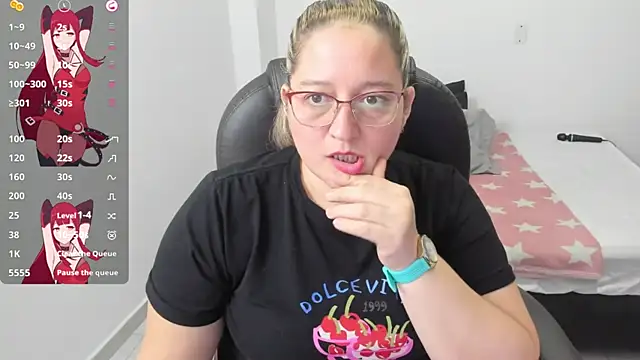 Snapshot of alejandra_milf_ chatting on 11-10-25, 10:37 alejandra milf online show from 11-10-25, 10:37