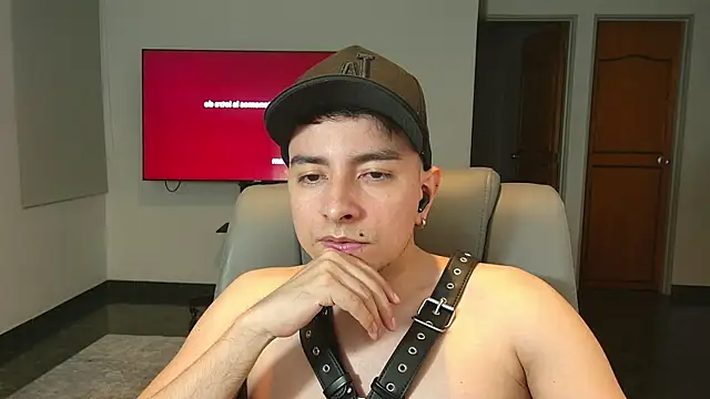 Jhoan saenz online show from 10-17-25, 04:05