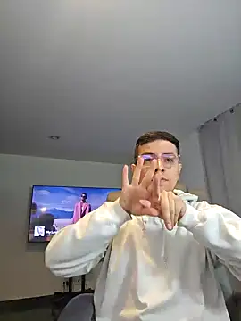 Jhoan saenz online show from 10-04-25, 04:25