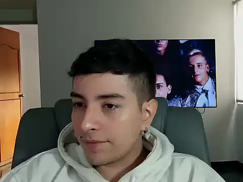Jhoan saenz online show from 10-04-25, 06:31