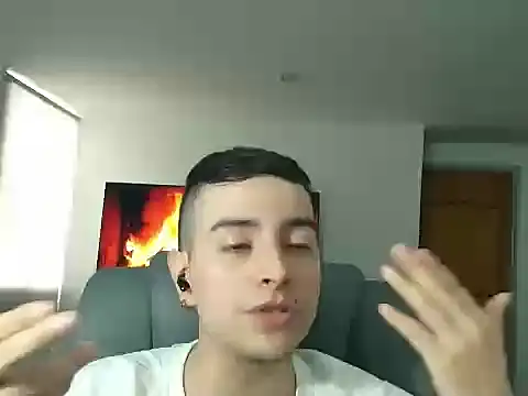 Jhoan saenz online show from 10-19-25, 06:54