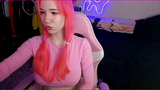 Maya Viola online show from 10-25-25, 06:01