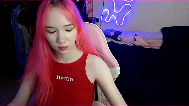 Maya Viola online show from 10-21-25, 06:57