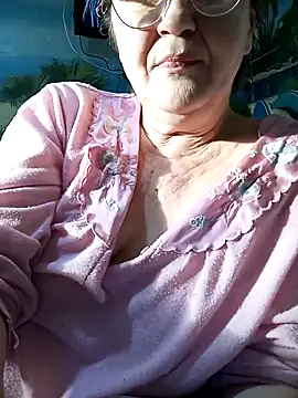 Snapshot of Wendy_Kristi chatting on 02-05-26, 07:04 Wendy Kristi online show from 02-05-26, 07:04