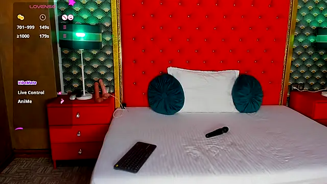 VallerieJones online show from 10-23-25, 08:35