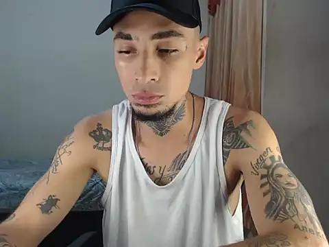 emiliano hottt online show from 12-19-24, 05:51