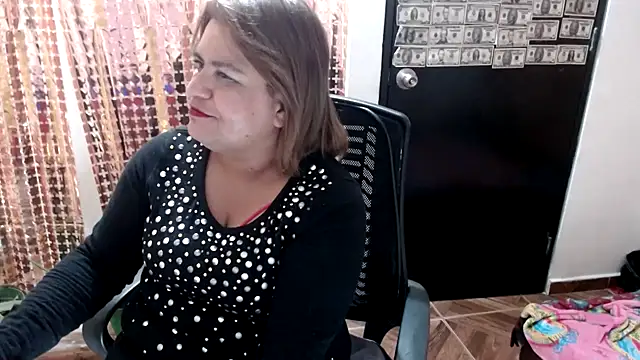 NAILAH SANZ online show from 03-01-25, 01:53