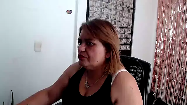 NAILAH SANZ online show from 01-28-25, 02:42