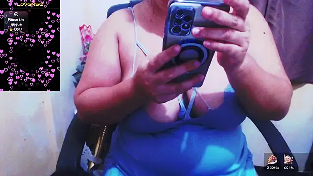 Alliayah Hollyx online show from 11-11-25, 08:14