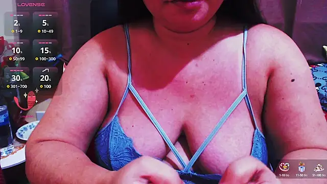 Alliayah Hollyx online show from 03-07-25, 06:13