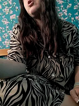 NansyyyaLiannkkaasssssa78 online show from 05-19-26, 03:30