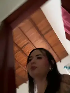 Snapshot of jailyncam_ chatting on 02-27-25, 01:07 jailyncam online show from 02-27-25, 01:07