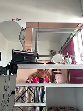 jailyncam  online show from 10-27-25, 06:53