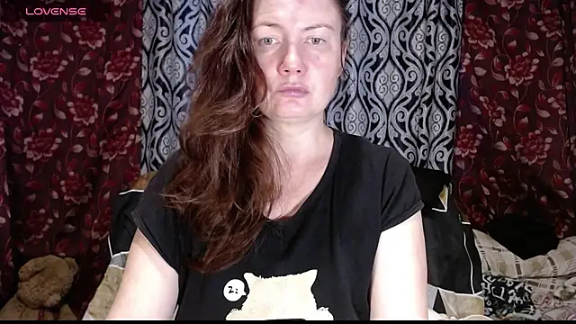 EmilyDoth online show from 09-14-25, 08:04