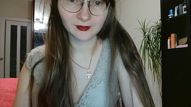 KiraGoldens online show from 11-25-25, 09:31