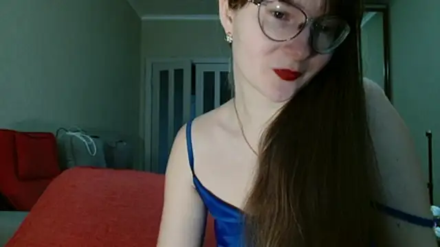 Snapshot of KiraGoldens chatting on 03-19-26, 06:13 KiraGoldens online show from 03-19-26, 06:13