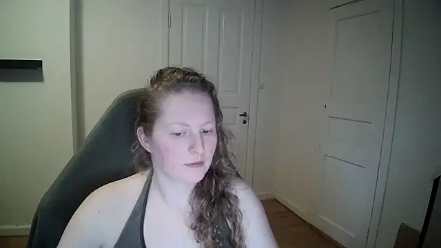 Girlnina-1995 online show from 02-11-25, 02:35