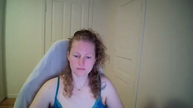 Girlnina-1995 online show from 03-23-26, 08:36