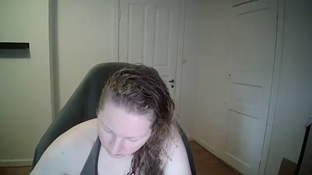 Girlnina-1995 online show from 02-11-25, 11:20