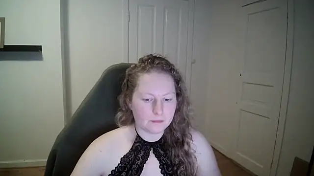 Girlnina-1995 online show from 02-25-25, 12:49