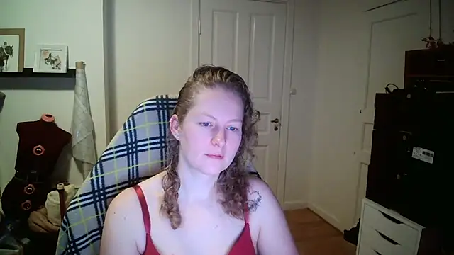 Girlnina-1995 online show from 01-09-26, 07:26