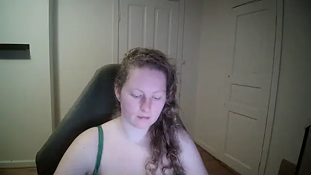 Girlnina-1995 online show from 02-10-25, 09:04