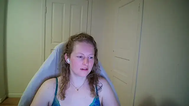 Girlnina-1995 online show from 03-23-26, 09:14