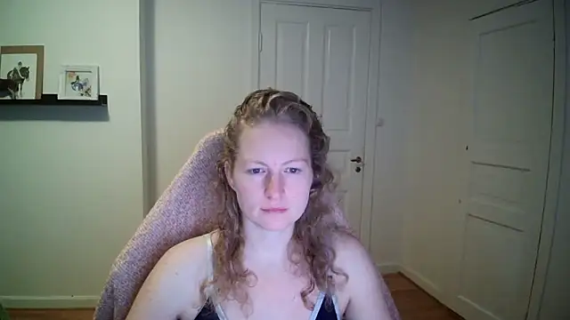 Girlnina-1995 online show from 10-08-25, 08:27