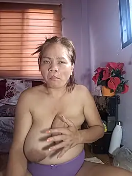 hotbabes163 online show from 09-22-25, 06:30