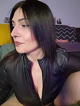 Snapshot of AryaSummersReal chatting on 05-03-26, 08:19 AryaSummersReal online show from 05-03-26, 08:19