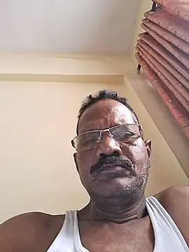 Maddymissile online show from 02-21-26, 06:59